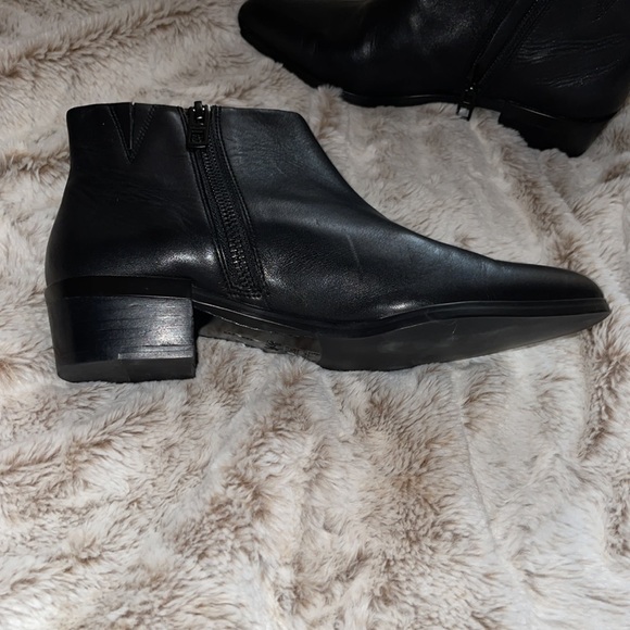 Coach booties - Picture 8 of 8